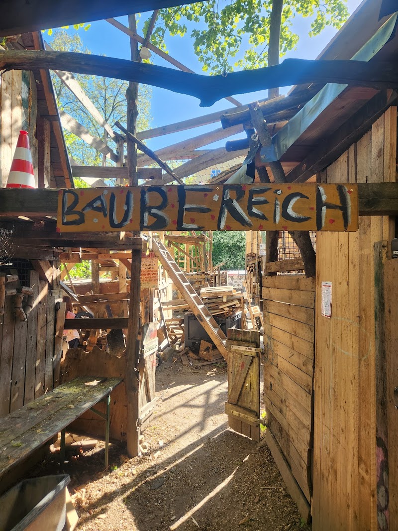 Abenteuerlicher Bauspielplatz Kolle 37