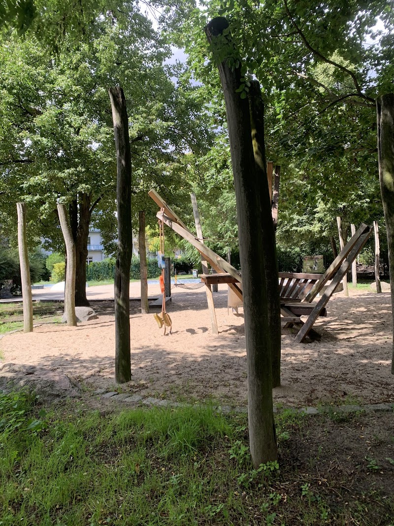 Spielplatz Mondfisch