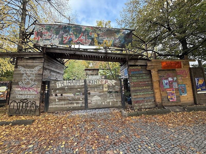 Abenteuerlicher Bauspielplatz Kolle 37