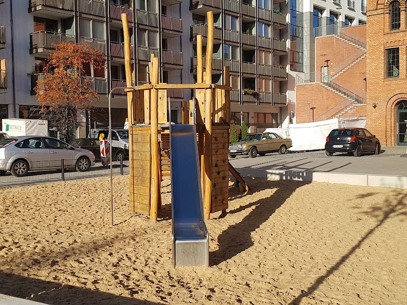 Regenbogen-Spielplatz
