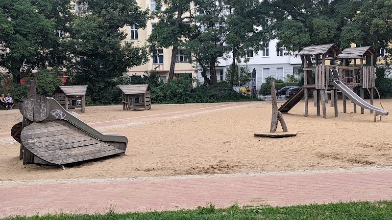 Kinder-Spielplatz (Im Volkspark Friedrichshain)