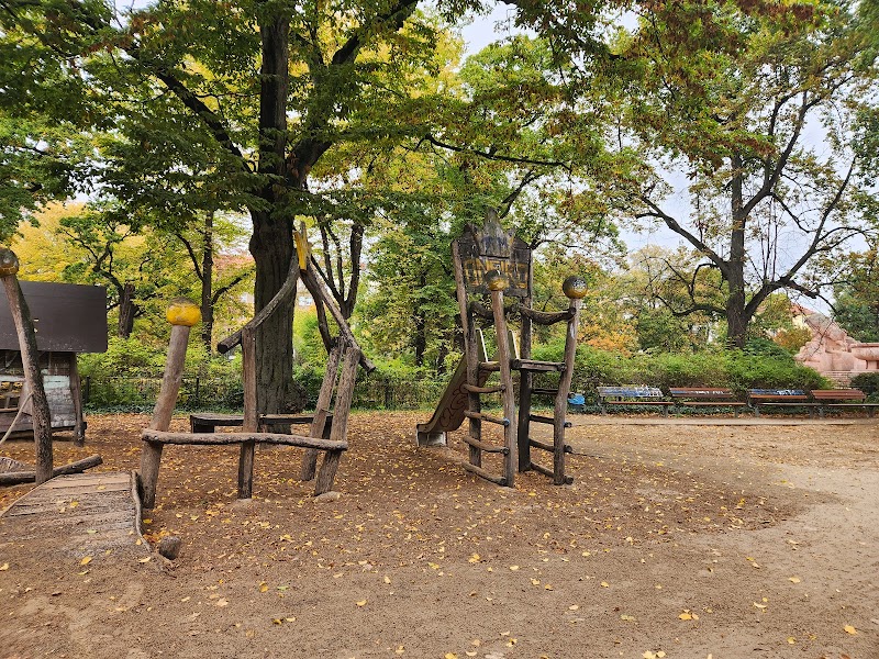 Spielplatz Arnswalder Platz 1